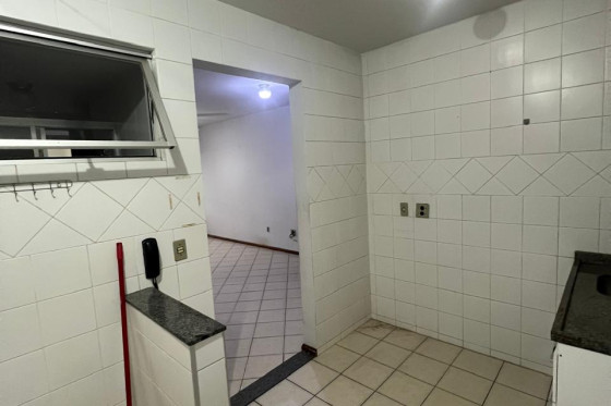 Apartamento para alugar - 60.00m² - Zona III, Umuarama-PR
