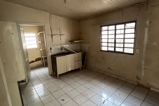 Casa à venda - 500m² - Umuarama-PR