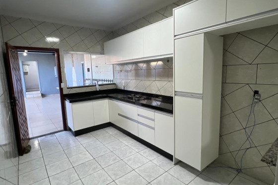 Casa à venda - 147.77m² - Zona 3, Umuarama-PR