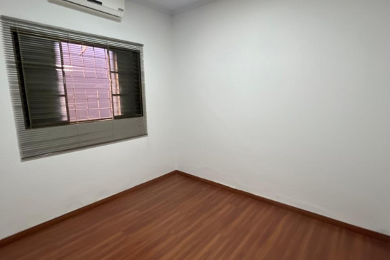 Casa à venda - 147.77m² - Zona 3, Umuarama-PR