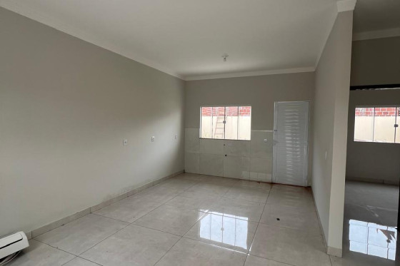 Casa para alugar - 65.00m² - Umuarama-PR