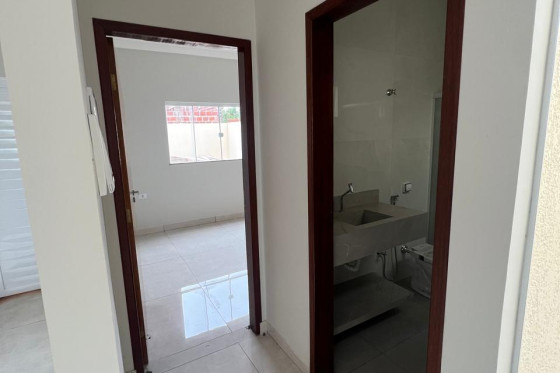 Casa para alugar - 65.00m² - Umuarama-PR