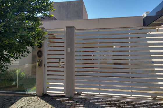 Casa 180.71m Umuarama-PR 185